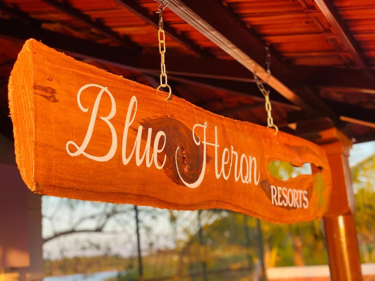 Blue Heron Resorts Guruvāyūr Exterior foto